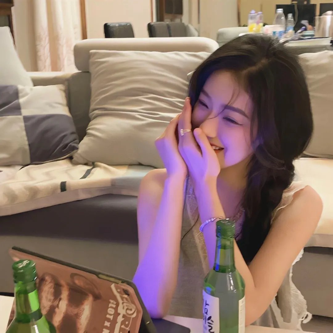 生命的托举海报